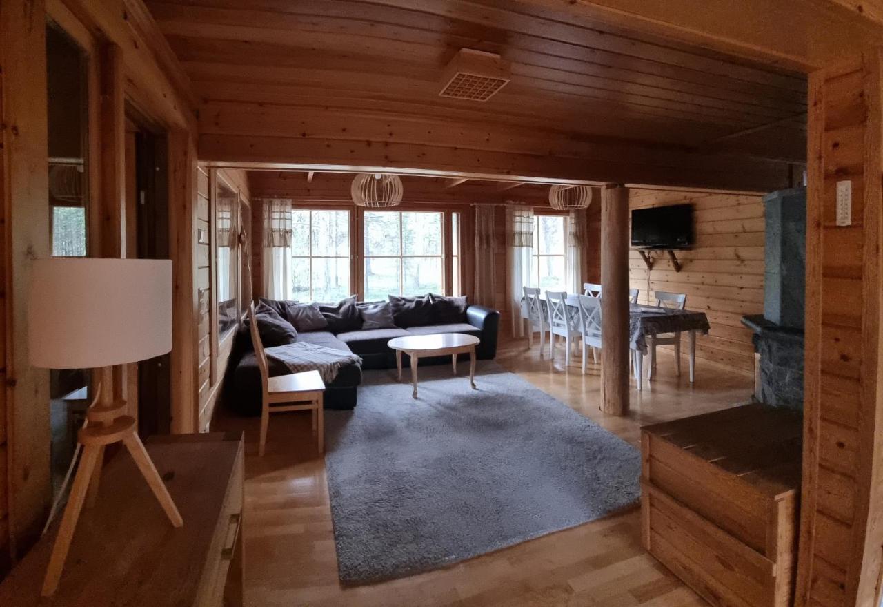 Revontulen Tupa Villa Kaamanen Dış mekan fotoğraf